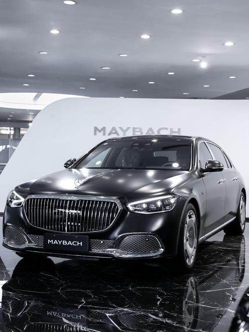 重庆157岚图汽车的售后服务让用户无忧出行，迈巴赫未来的豪华车趋势